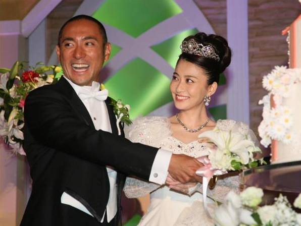 Life生活網 日本最美女主播病世 她嫁的這位富家公子哥在記者會上的一幕感動了全日本